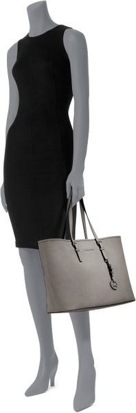 michael kors jet set tote pearl grey