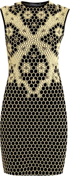 Alexander McQueen Honeycomb 3D Intarsia-Knit Dress - Lyst