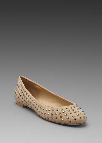 Juicy Couture Jaclyn Embellished Flat in Nude Kid Suede - Lyst
