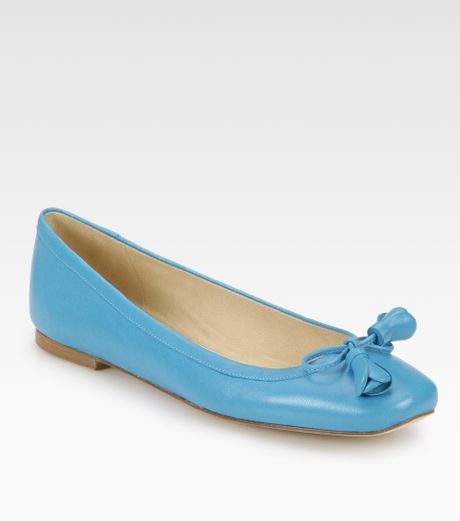 stuart weitzman tulip bow flats