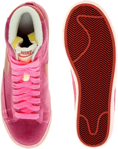 teamhustle nike shoes