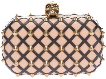 Alexander McQueen Skull Studded Clutch - Lyst
