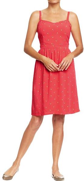 Old Navy Poplin Crepe Dress in Red (red floral)