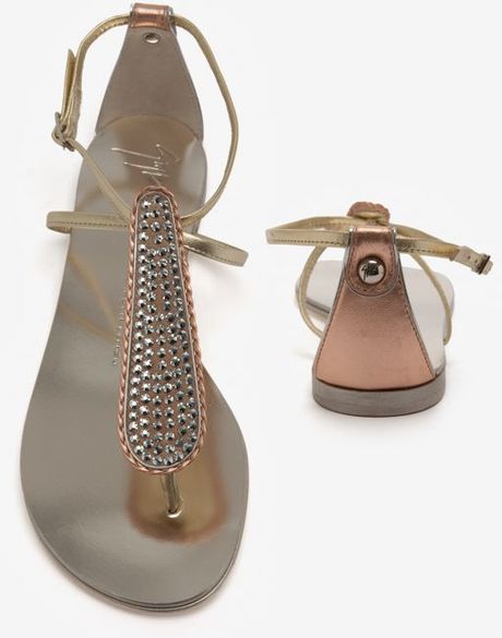 Giuseppe Zanotti Jeweled Thong Flat Sandal in Gold | Lyst