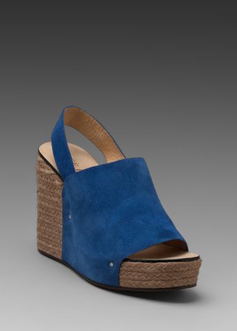 See By Chloé Ankle Strap Espadrille Wedge in Royal - Lyst