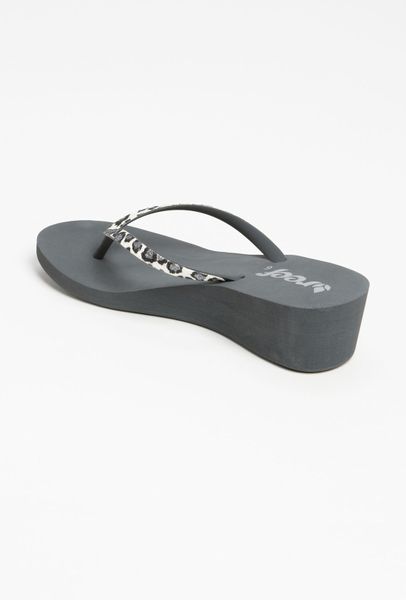 Reef Krystal Star Luxe Flip Flop Women in Black (black ivory) | Lyst