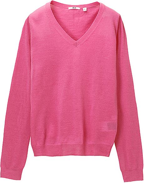 Uniqlo Efm V Neck Sweater in Pink | Lyst