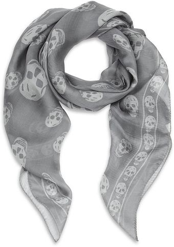 Alexander McQueen Skulls Pashmina - Lyst
