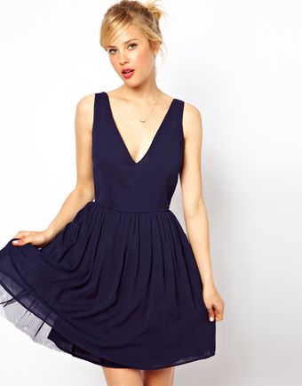 Asos Deep Plunge Skater in Plain - Lyst