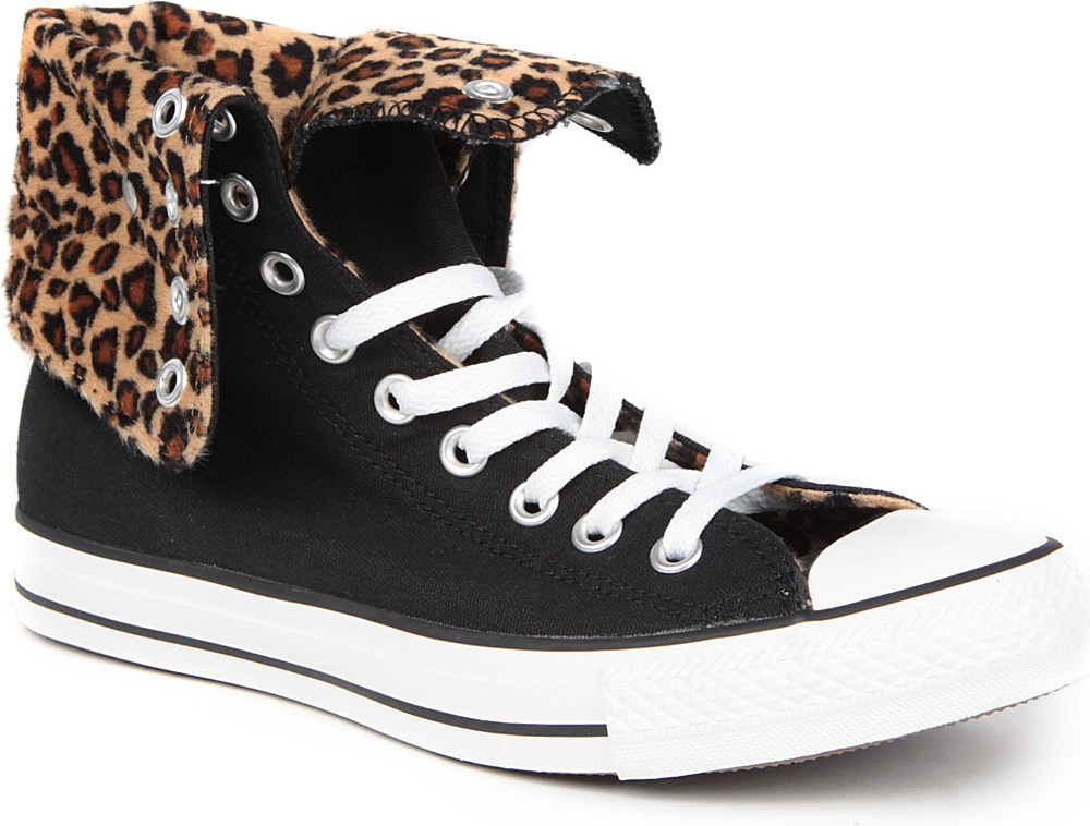 converse run star hike leopard print