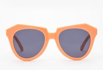 Karen Walker Number One in Peach - Lyst