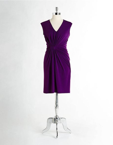 Kenneth Cole Sleeveless V-neck Dress in Purple (amethyst)