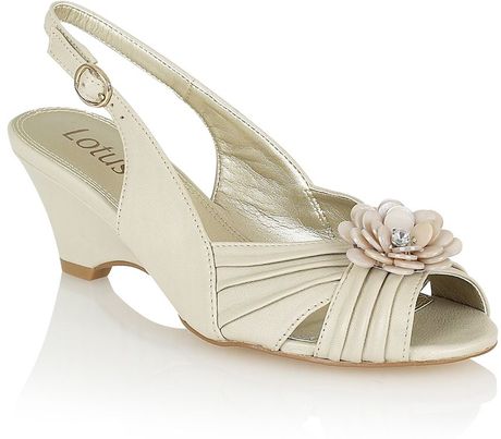 Lotus Valara Formal Shoes in White (Cream) - Lyst