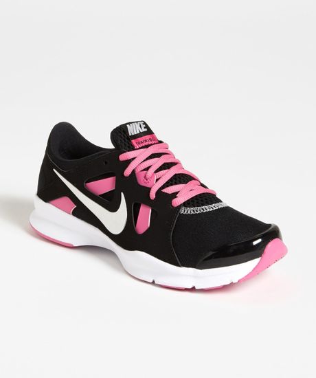 Nike In Season 3 Training Shoe in Red (Distance Blue/ Club Pink
