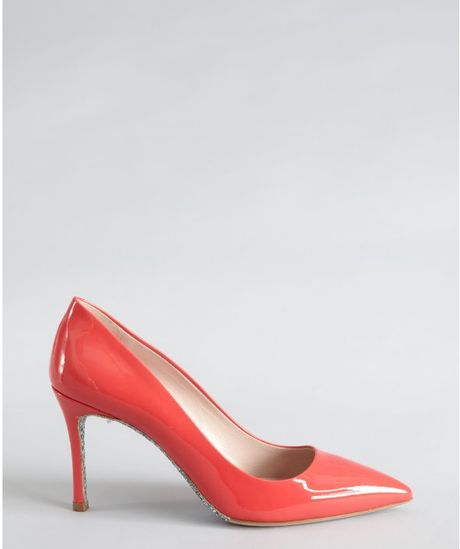 pumps with colored soles