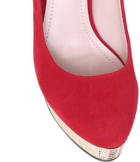 vince camuto red flats