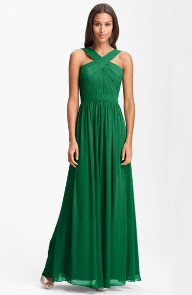 monique lhuillier green gown