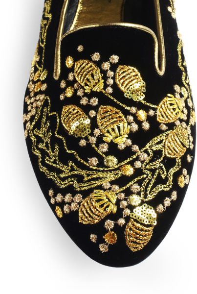Alexander Mcqueen Acorn Embroidered Velvet Smoking Slippers in Gold