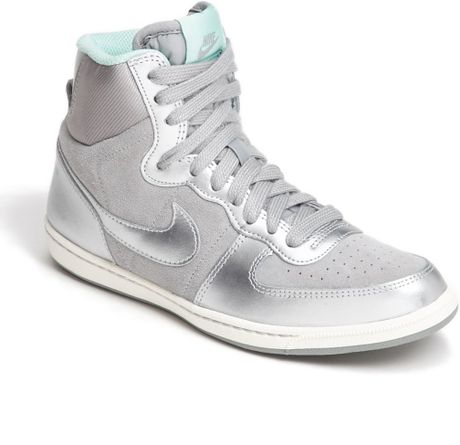 nike black and silver shoes