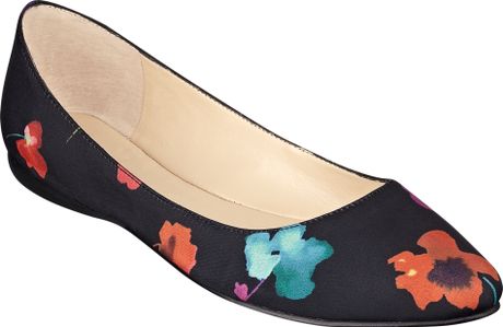 nine west black flats pointed toe
