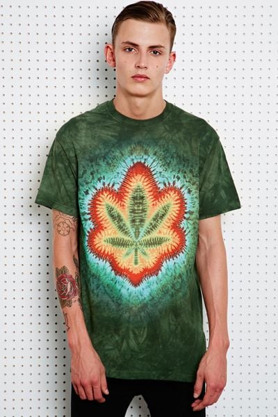 urban outfitters weed shirt