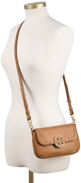 tory burch tan cross body