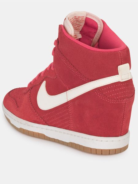 nike dunk sky hi red