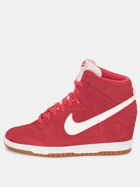 red nike high dunks