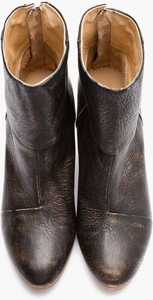 grey cloth boots