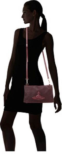 Vivienne Westwood Chelsea Crossbody Bag in Purple