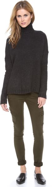 Vince Cozy Turtleneck Sweater in Gray (Dark Charcoal) | Lyst