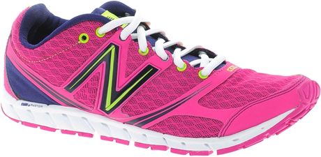 new balance pink basketball shoes