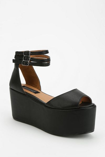 Urban Outfitters Deena Ozzy Triplebuckle Flatform Sandal in Black ...