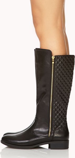 Forever 21 Iconic Quilted Boots in Black | Lyst