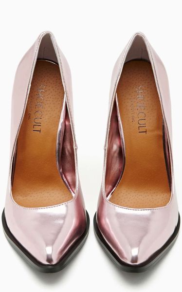 pink metallic pumps