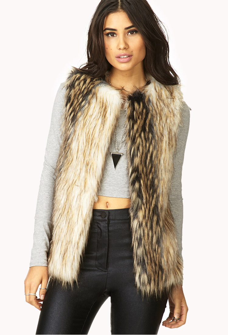 Forever 21 Standout Faux Fur Vest in Brown (CREAMTAUPE) | Lyst
