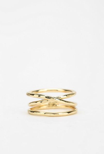 Urban Outfitters Crossover Ring in Gold | Lyst