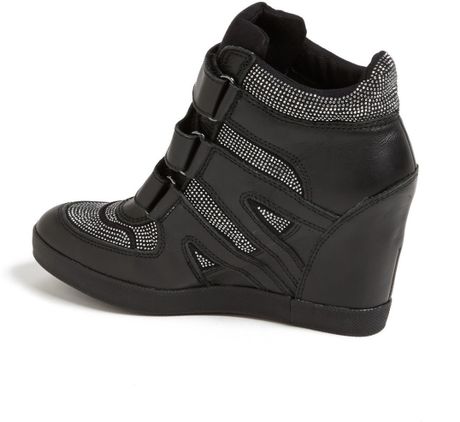 nine west wedge sneakers