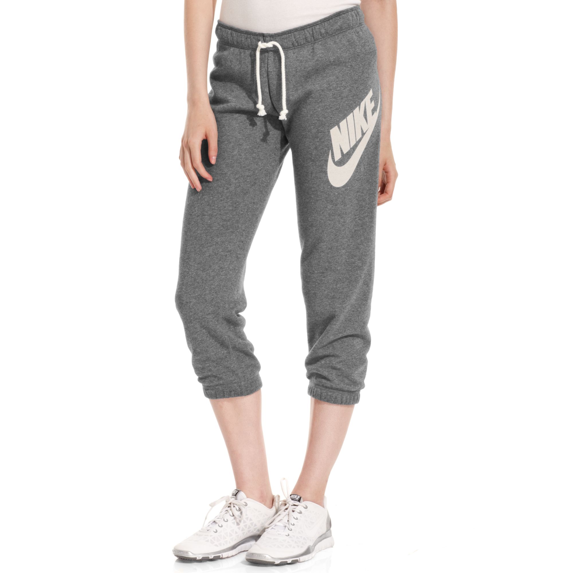 girls gray nike sweatpants