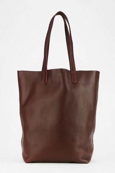 Urban Outfitters Baggu Basic Leather Tote Bag in Brown (DARK BROWN) | Lyst