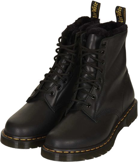 black platform dms