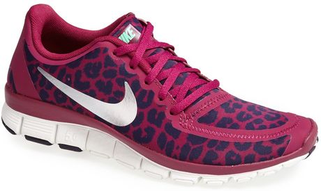 nike free purple