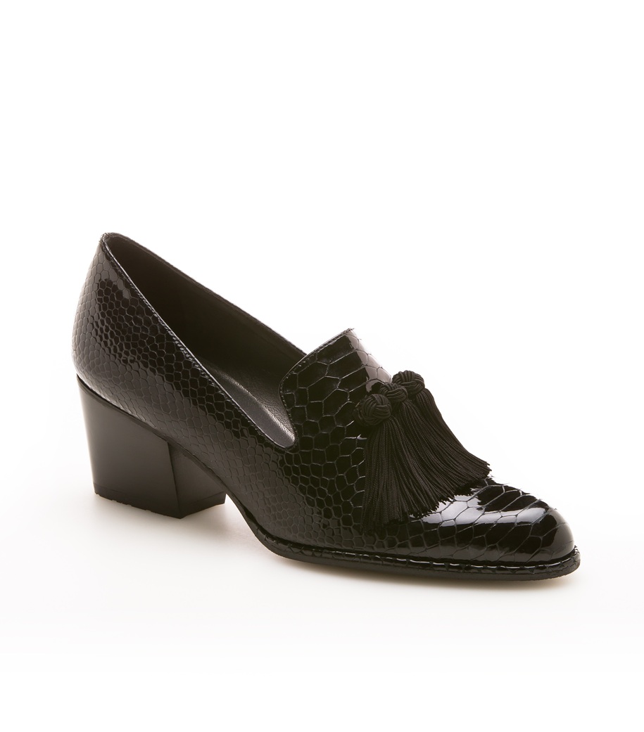 stuart weitzman razmataz tassel heeled loafer
