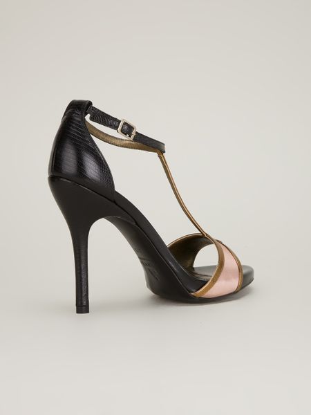 t bar stiletto shoes