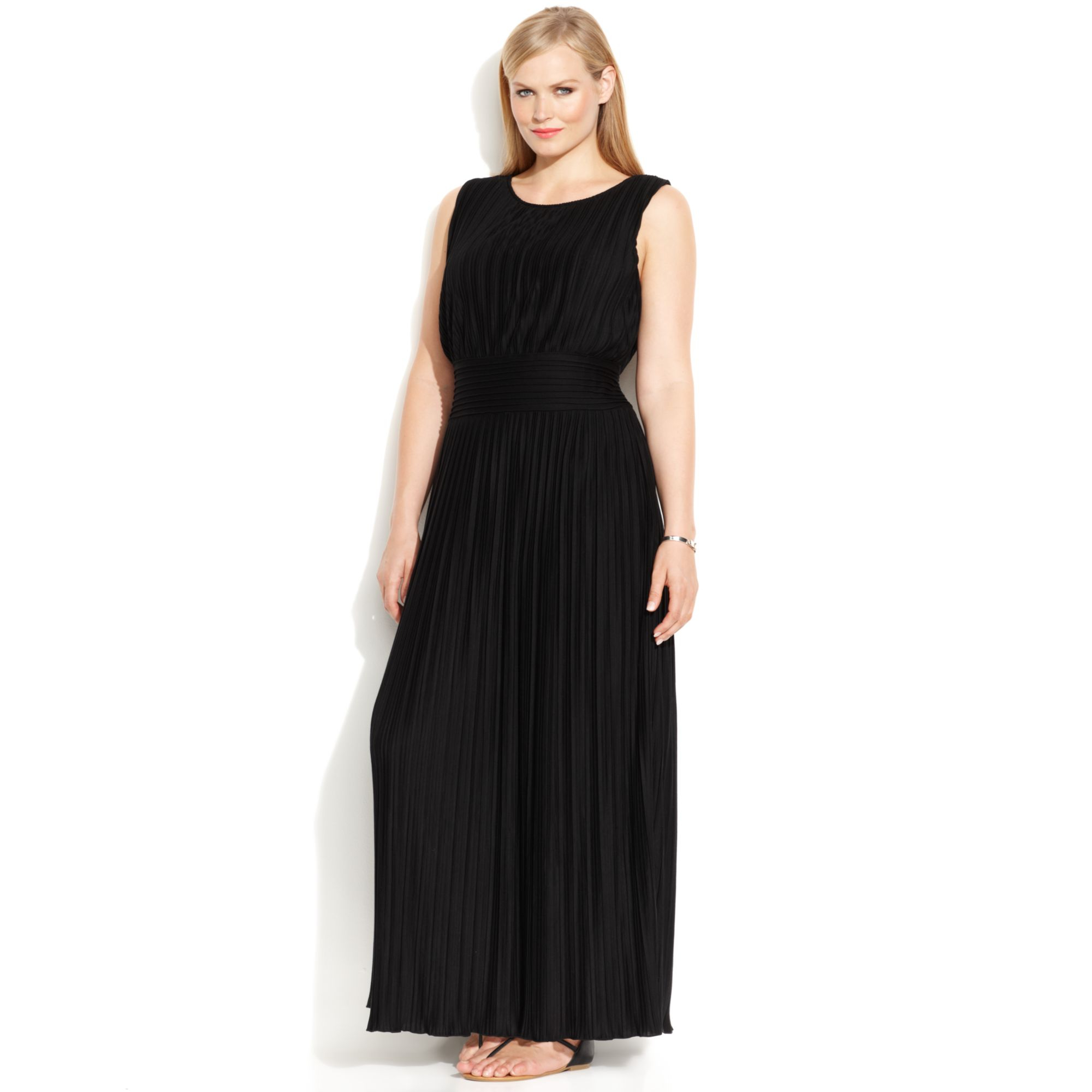 Calvin Klein Plus Size Sleeveless Pleated Maxi Dress in Black