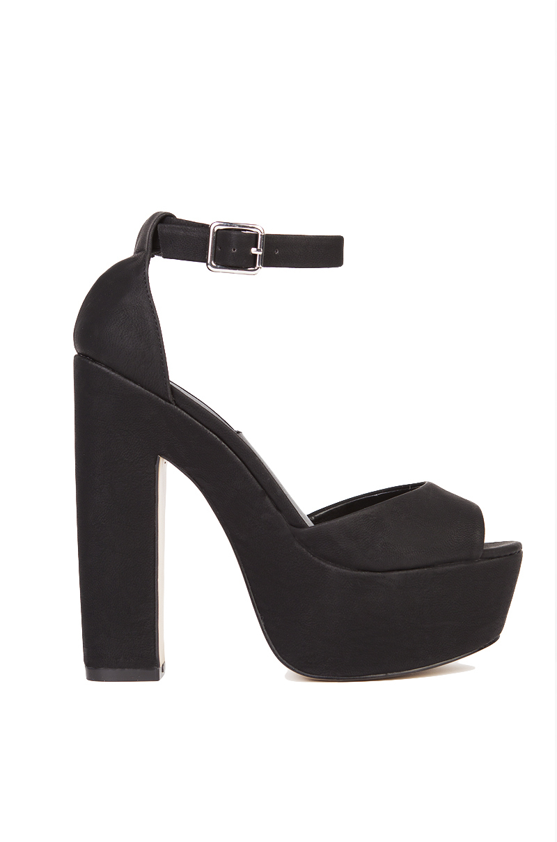 steve madden black platform heels