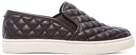 steve madden eccentric q flat in black lyst steve madden eccentric q flat in black lyst