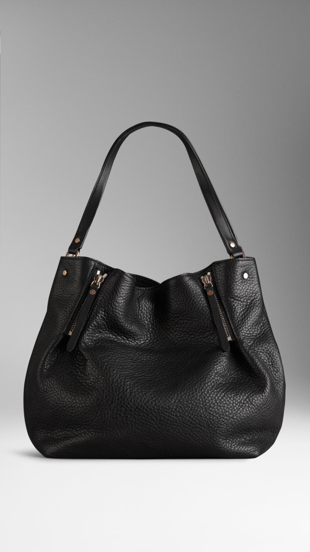 Burberry Medium Zip Detail Leather Tote Bag in Black | Lyst