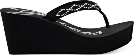 Black Teva Flip Flops | Teva flip flops, Black teva, Flip flops