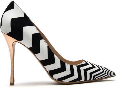 Nicholas Kirkwood Zig Zag Pump in Black - Lyst